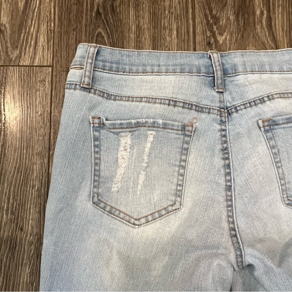 Jessica Simpson Mika Best Friend Embroidered Jeans - Picture 8 of 10